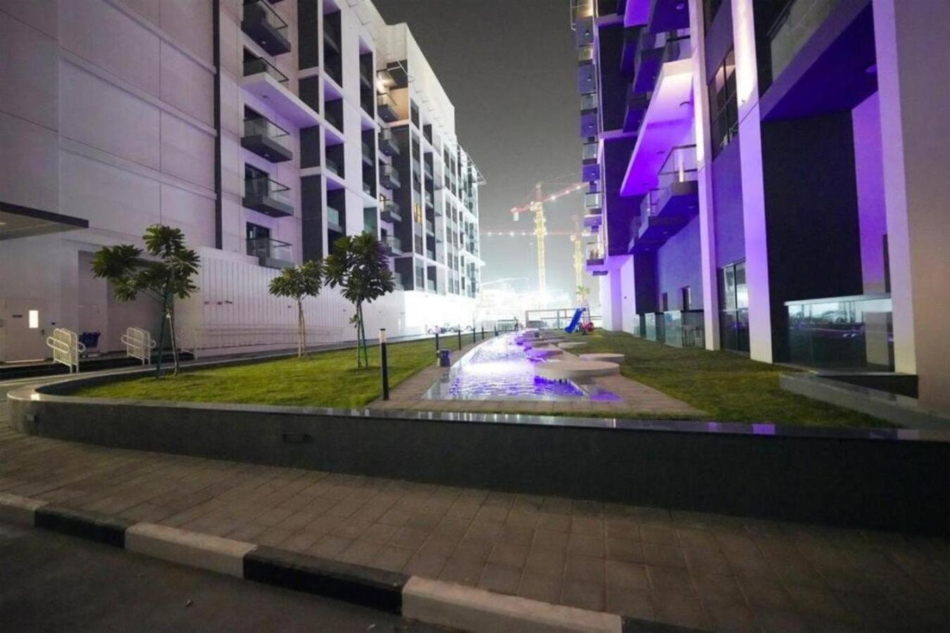 Appartamento Brown Stone - Dragon Mart International Dubai